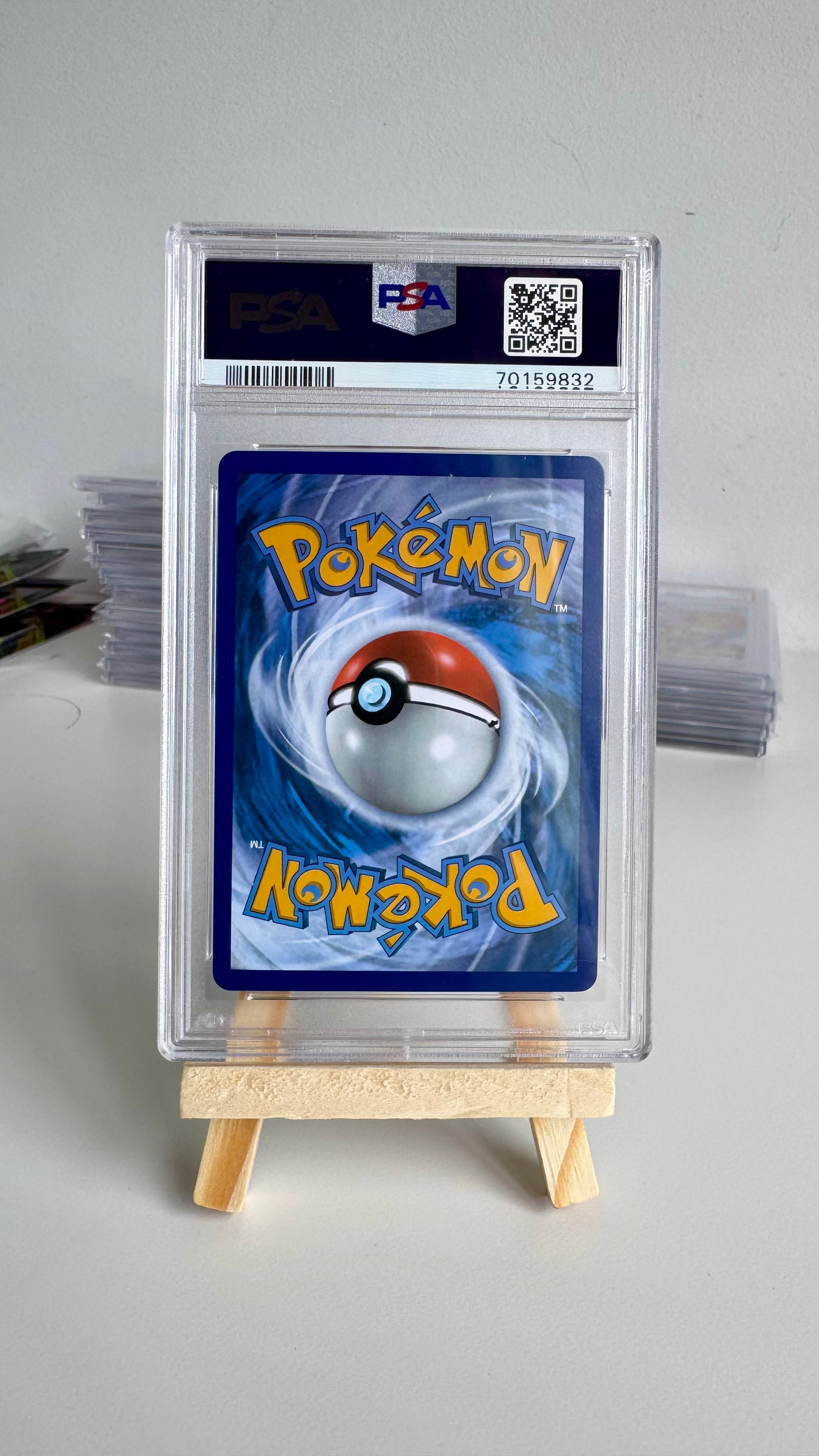 Radiant Hawlucha #081/189 - Astral Radiance - PSA 9 MINT - 2022 Pokémon