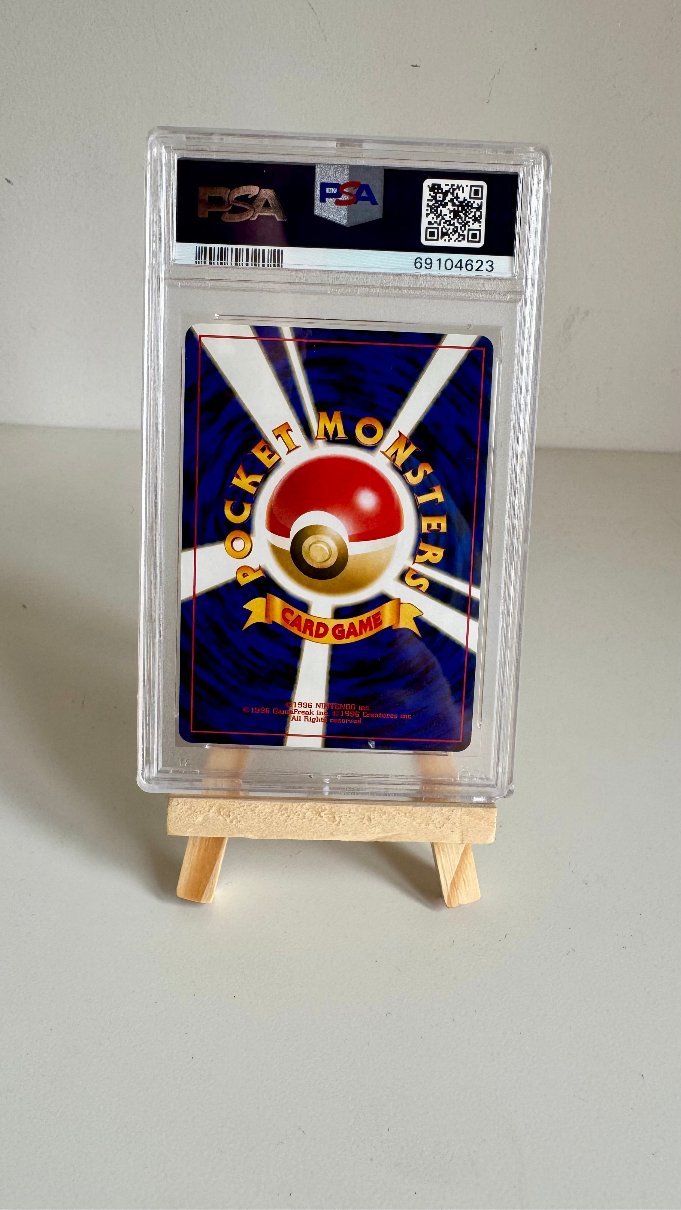 Hitmontop #237 - Japanese Neo 2 Holo - PSA 9 MINT - 2000 Pokémon