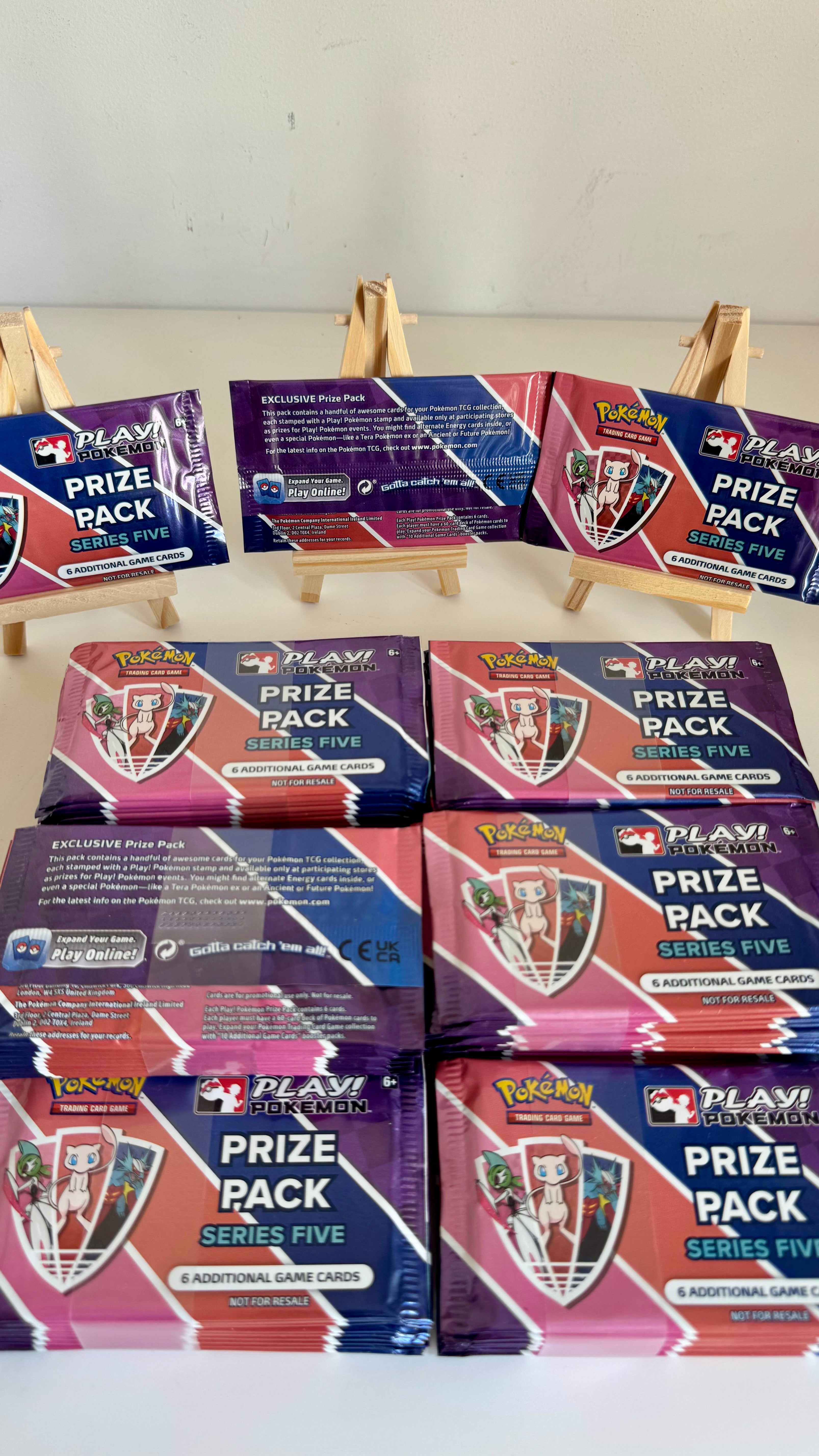 Pokémon TCG Prize Pack Series Five - Play! Pokémon Exclusive