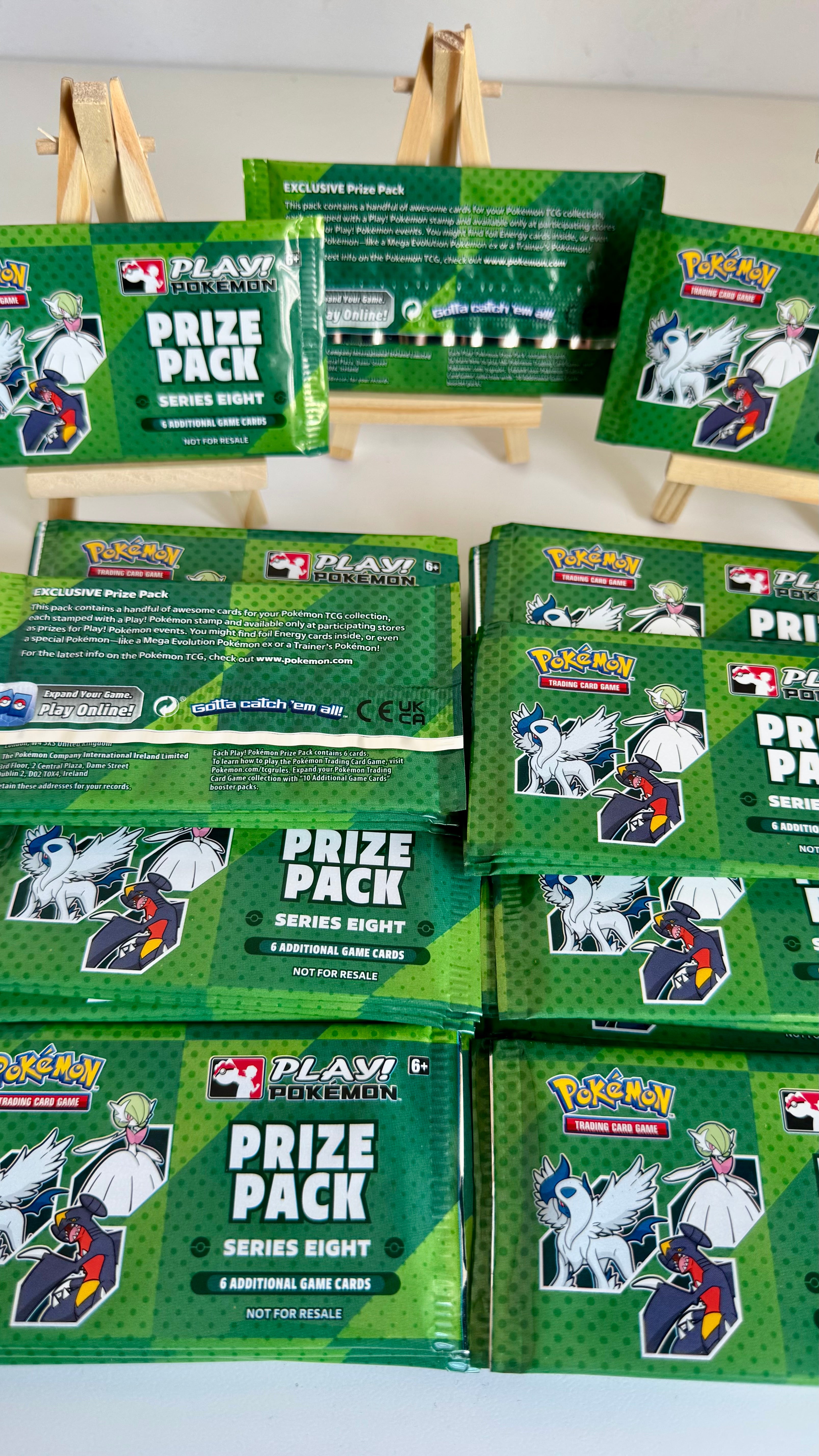 Pokémon TCG Prize Pack Series Eight - Play! Pokémon Exclusive